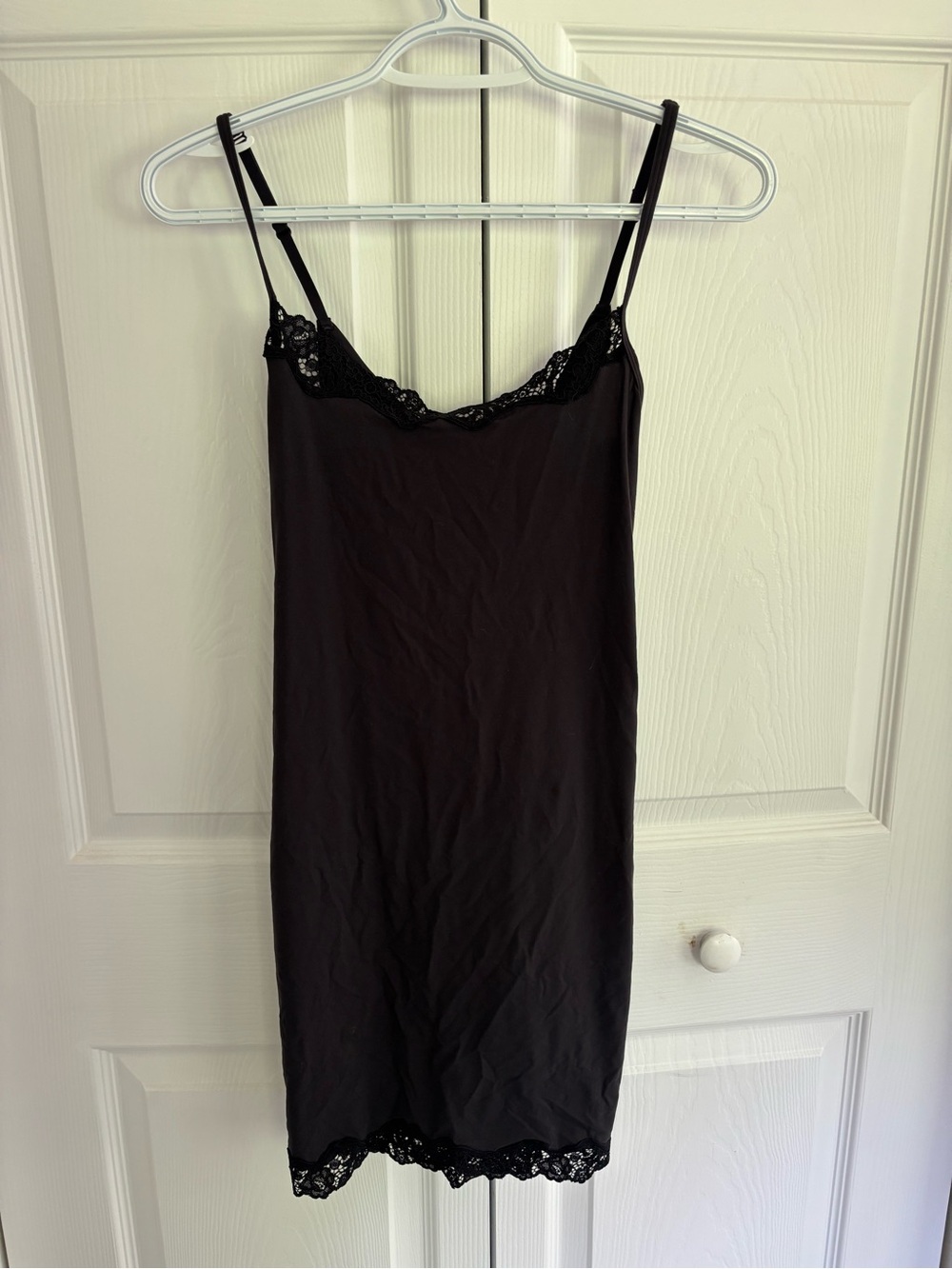 SKIMS Black Lace-Trim Slip